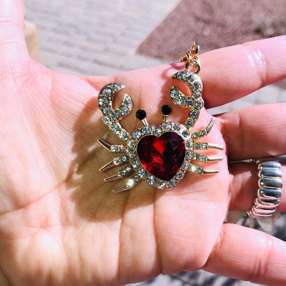 PICK 2 BAG CHARMS “BLING CRAB” 🦀NEW 🔥 - Picture 4 of 15
